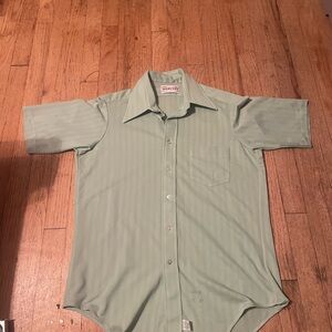 Green Short Sleeve Men's Shirt